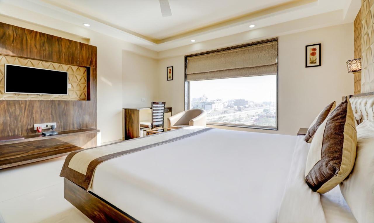 Sanskar Hotel Jaipur Bagian luar foto